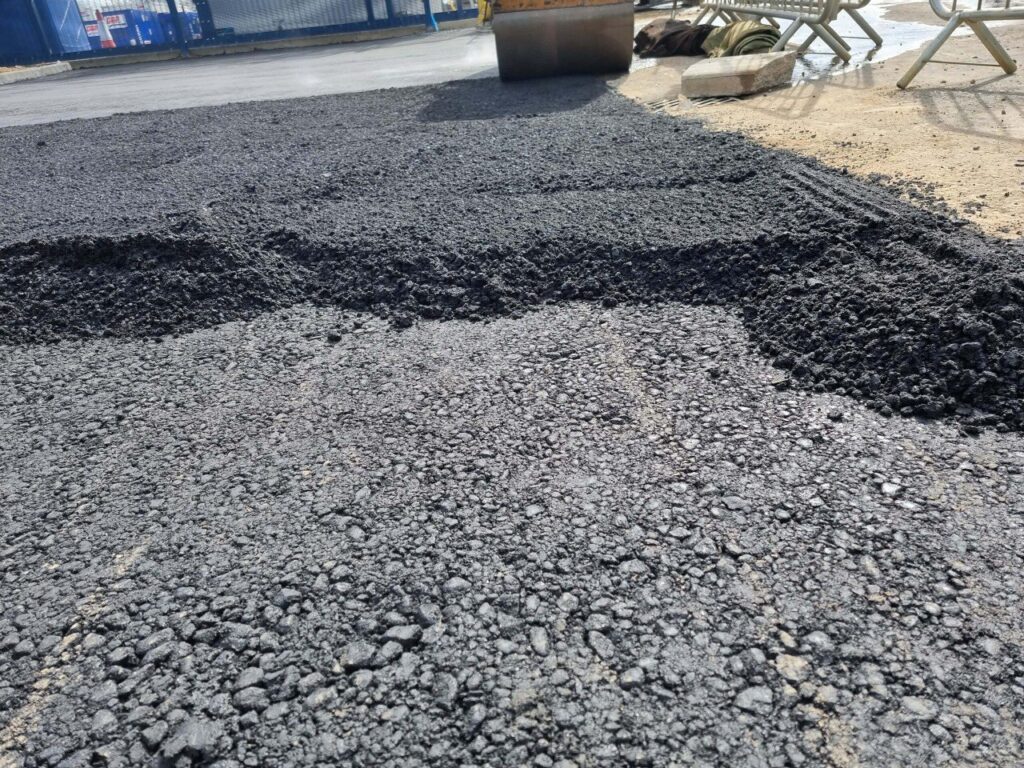 This is tarmac being laid by Shortstown Driveways